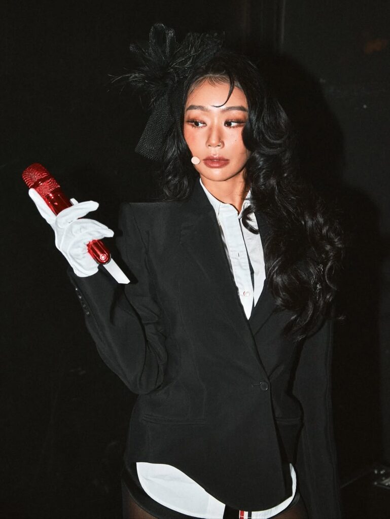 아날로그 질감의 음악적 배경을 사유하다 2025 서울 단독콘서트 비하인드 컨셉컷 효린